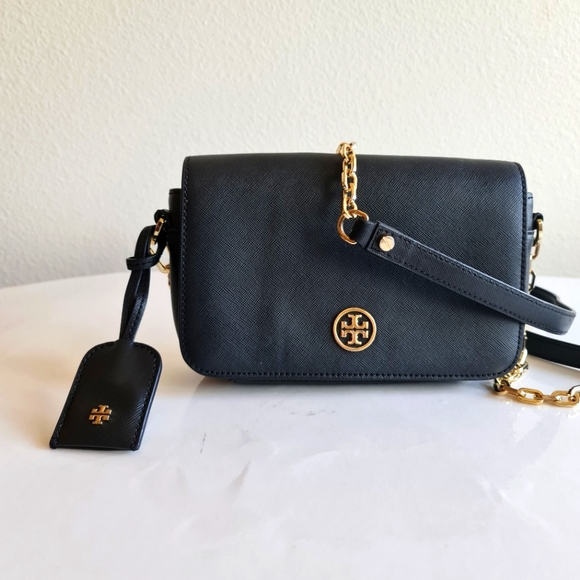 Tory Burch Handbags - Tory Burch Saffiano Leather Robinson Crossbody Bag Black